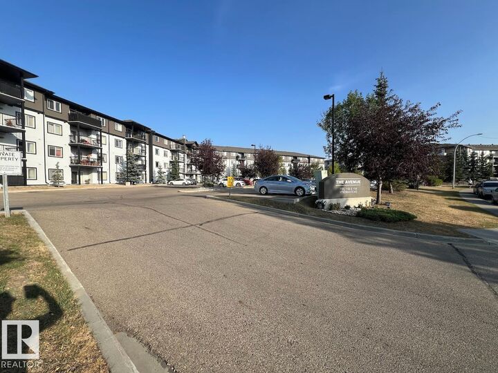 Photo de la propriété:  1196 Hyndman Road NW 459  AB T5A 0X8 