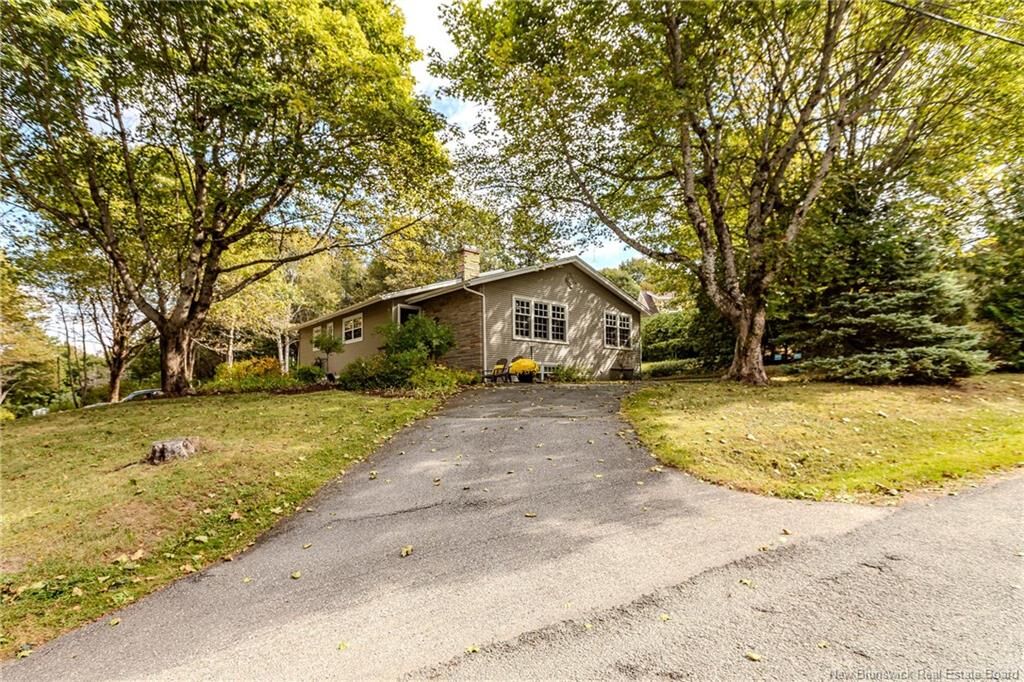 Property Photo:  3 Valpy Drive  NB E2H 1V2