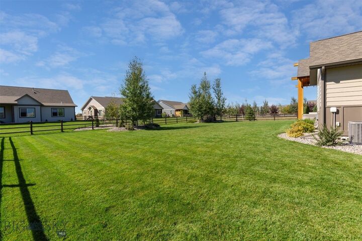 Property Photo: 18 Oxbow Lane MT 59741