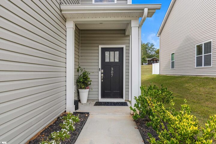Property Photo:  307 Cub Court  SC 29609 