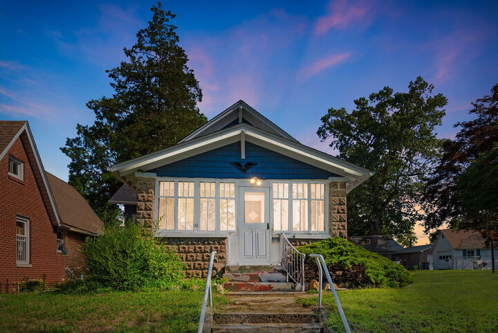 Property Photo:  304 Gardena Street  IN 46360 