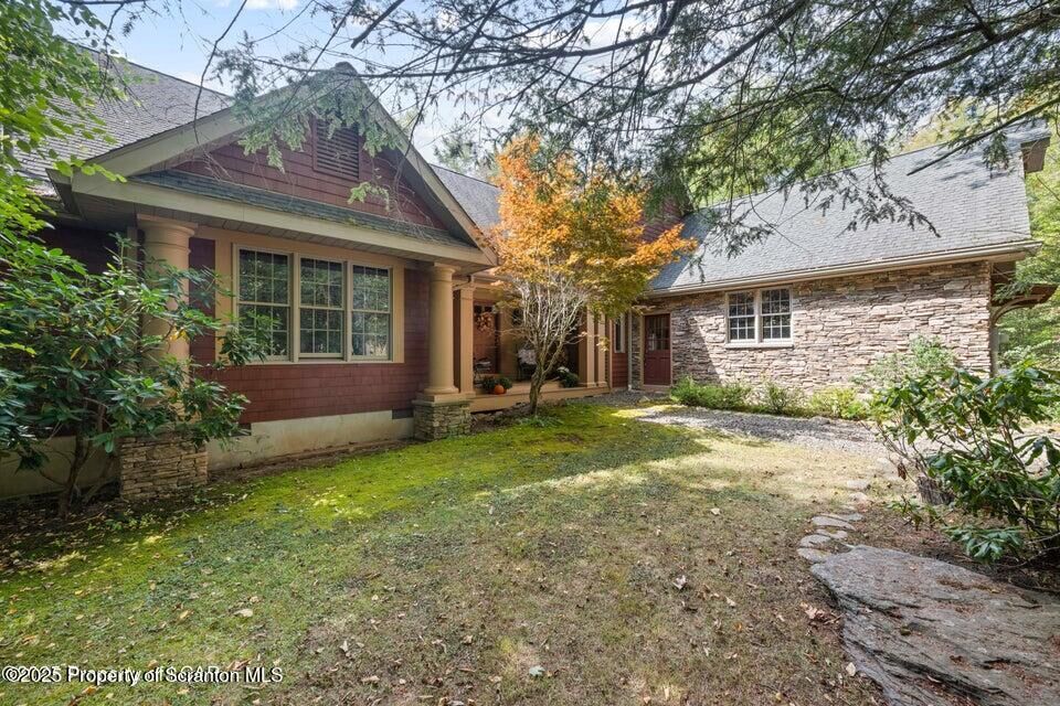 Property Photo:  175 &Amp 173 Root Hollow Lane  PA 18657 