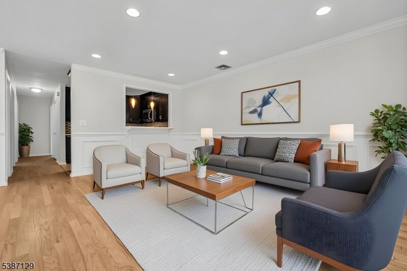 Property Photo:  50 Ridgedale Ave  NJ 07960 