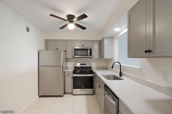 Property Photo: 13 Cardinal Ln 13 NJ 07860