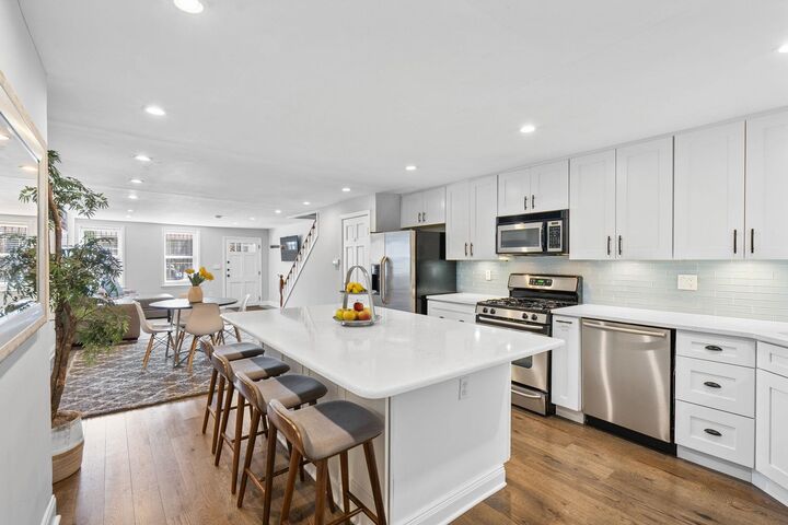 331 Varick St 1  Jc, Downtown NJ 07302 photo
