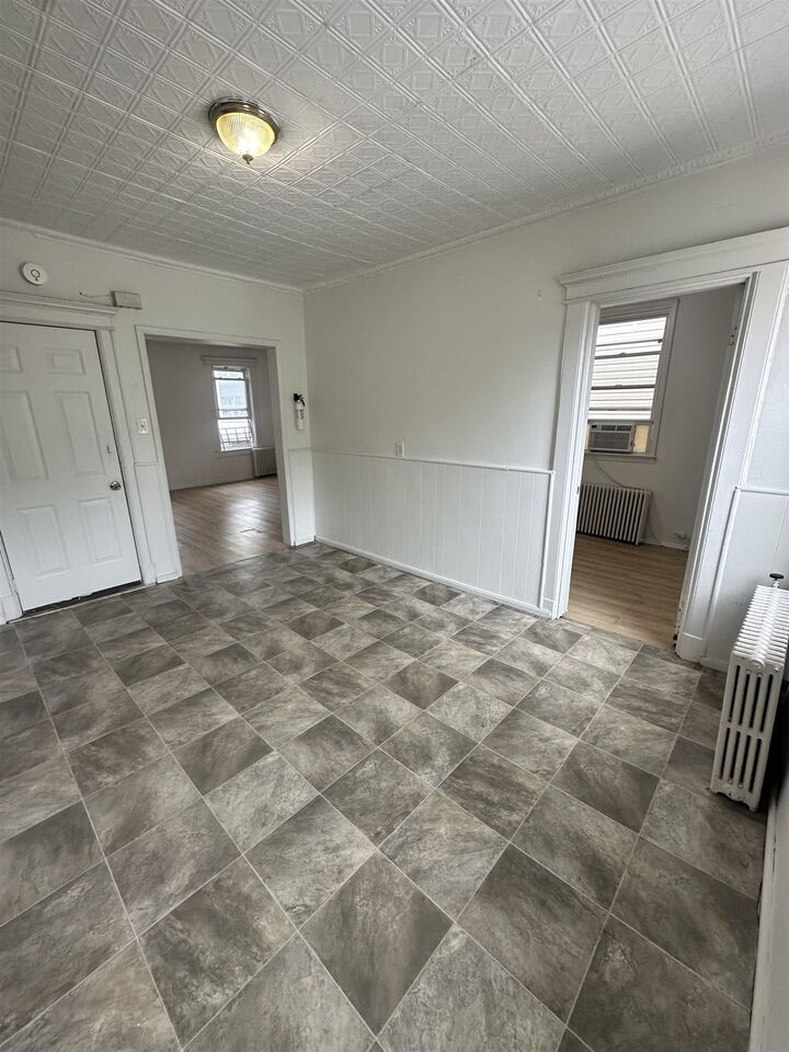 Property Photo: 87 Terrace Ave 2 NJ 07307