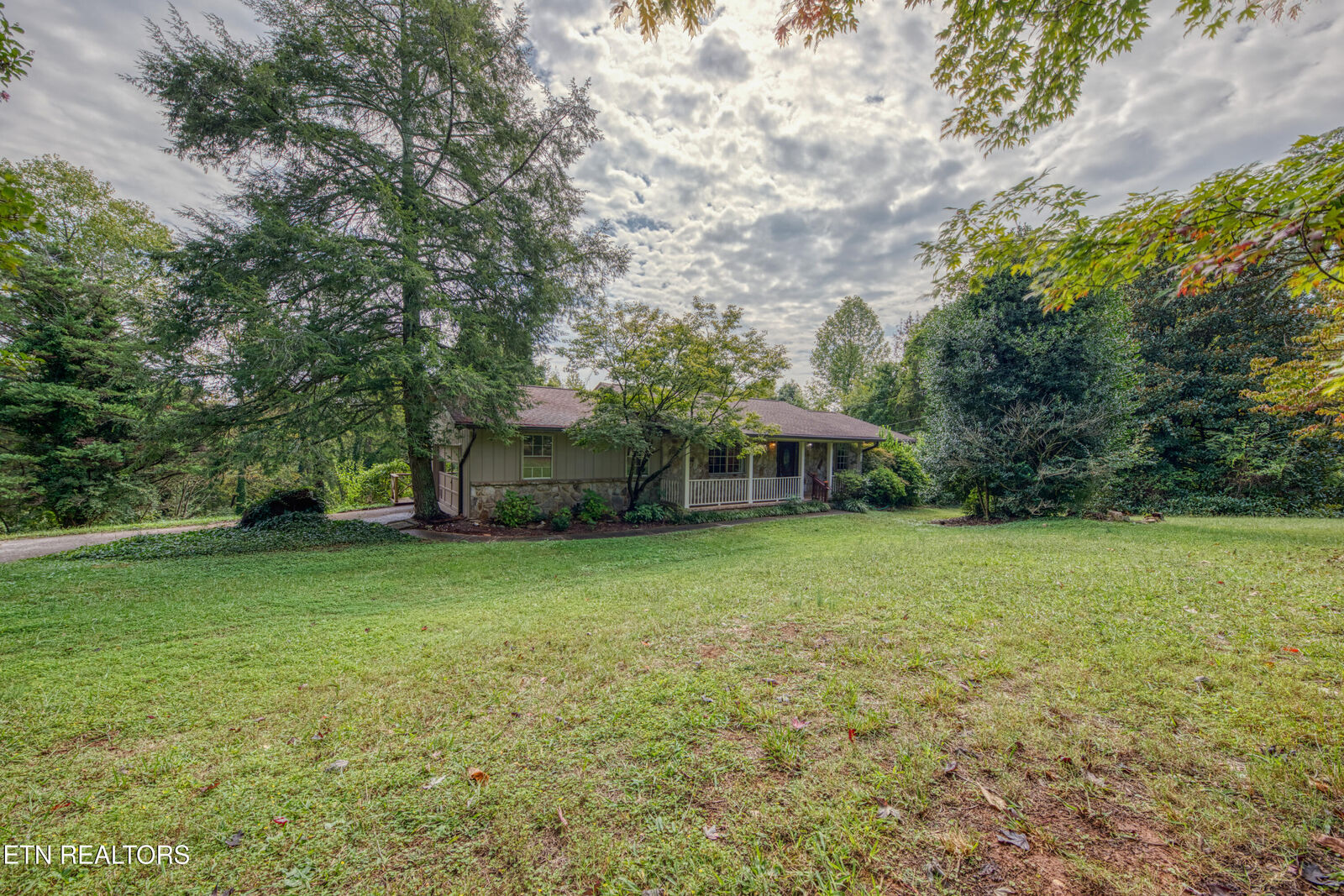 Property Photo:  2300 Brandywine Drive  TN 37772 