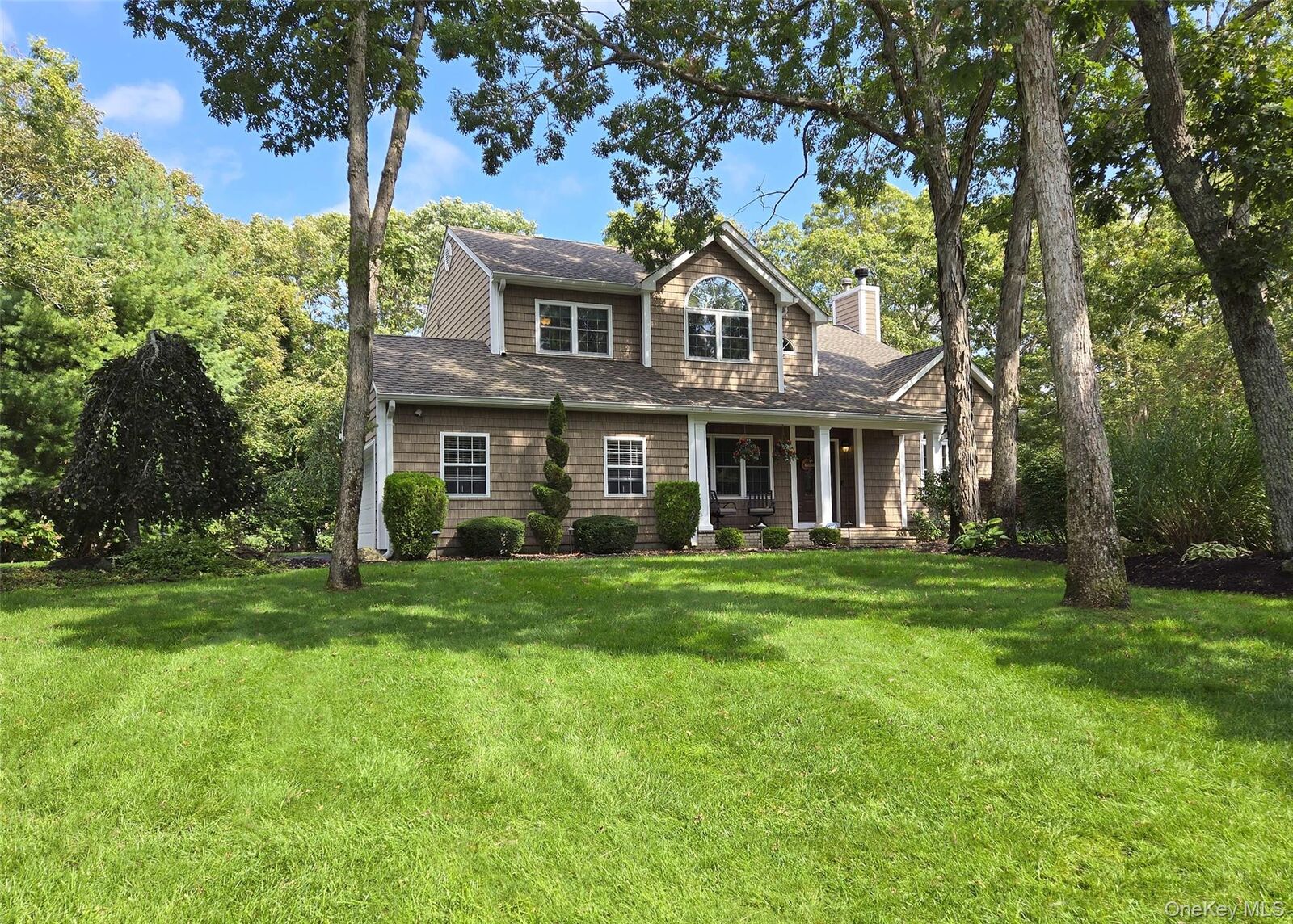 Property Photo: 5 Kara Court NY 11980