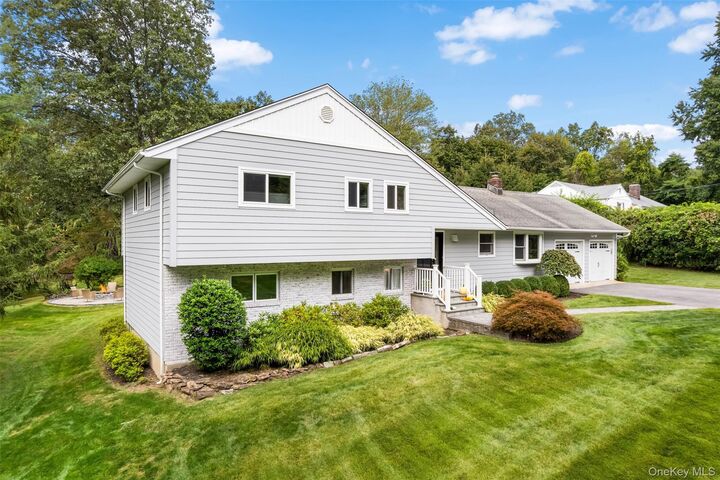 Property Photo:  116 Rolling Hills Road  NY 10594 