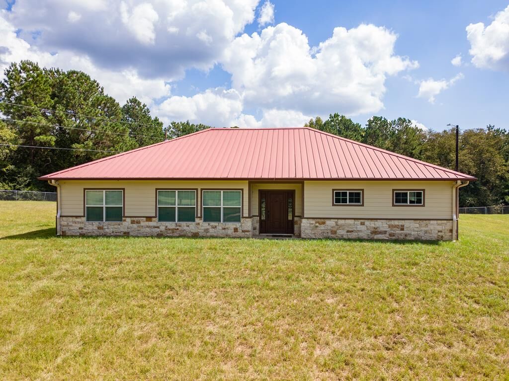 Property Photo:  7655 County Road 2065  TX 75835 