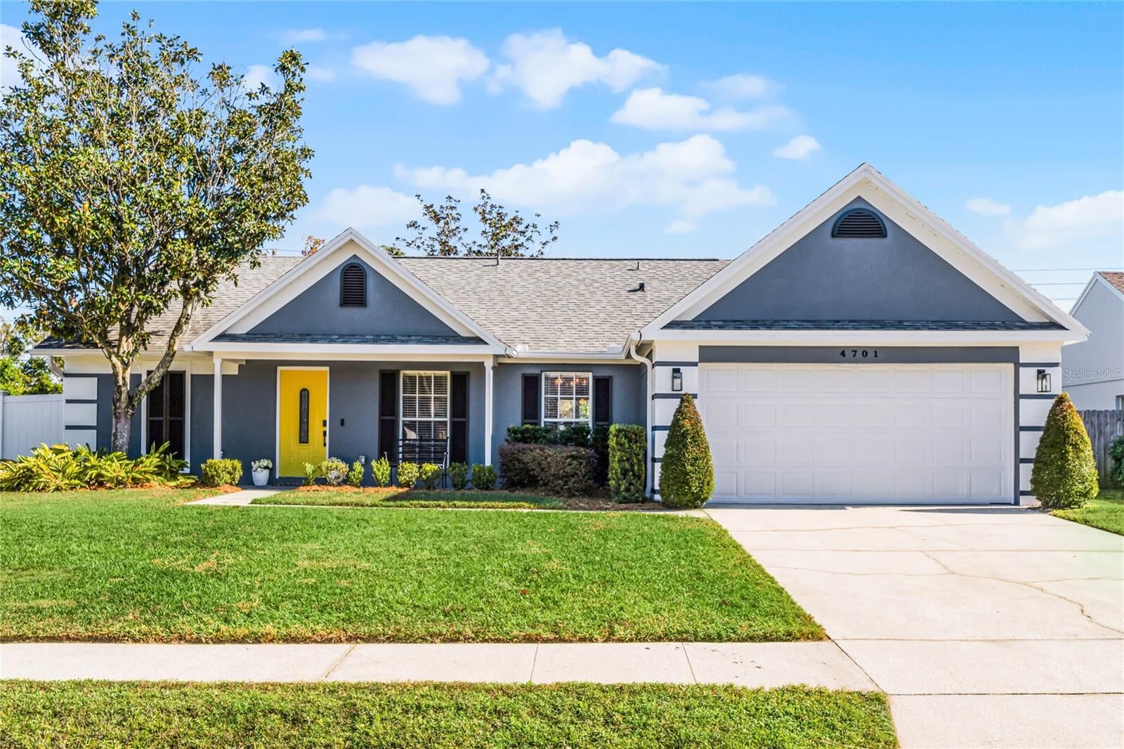 Property Photo: 4701 Saddle Creek Place FL 32829