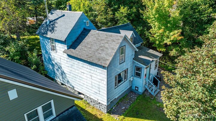 Property Photo: 466 Poplar Street MI 49945