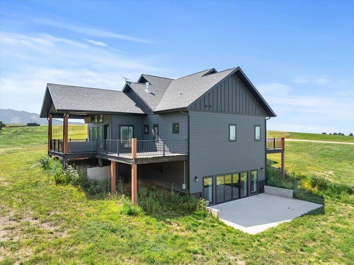 Property Photo: 22998 Cedar Berry Avenue SD 57783