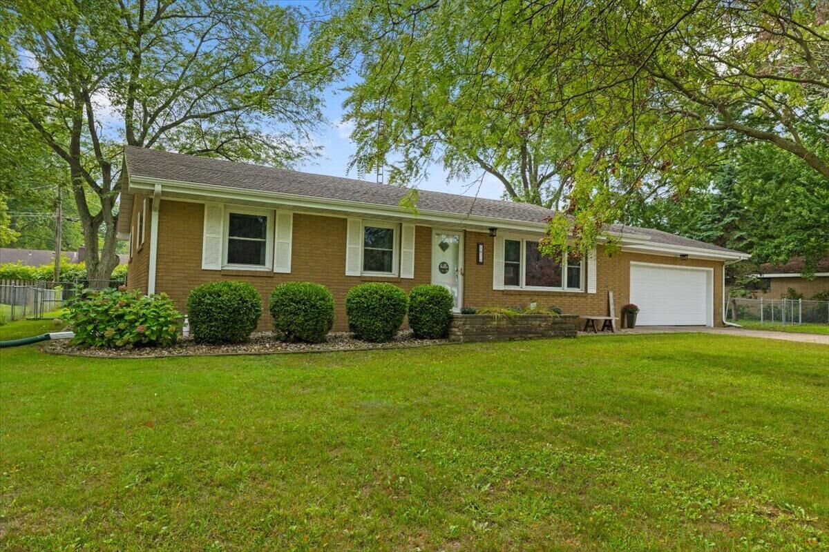 Property Photo:  1438 Lupine Drive  MI 49085 