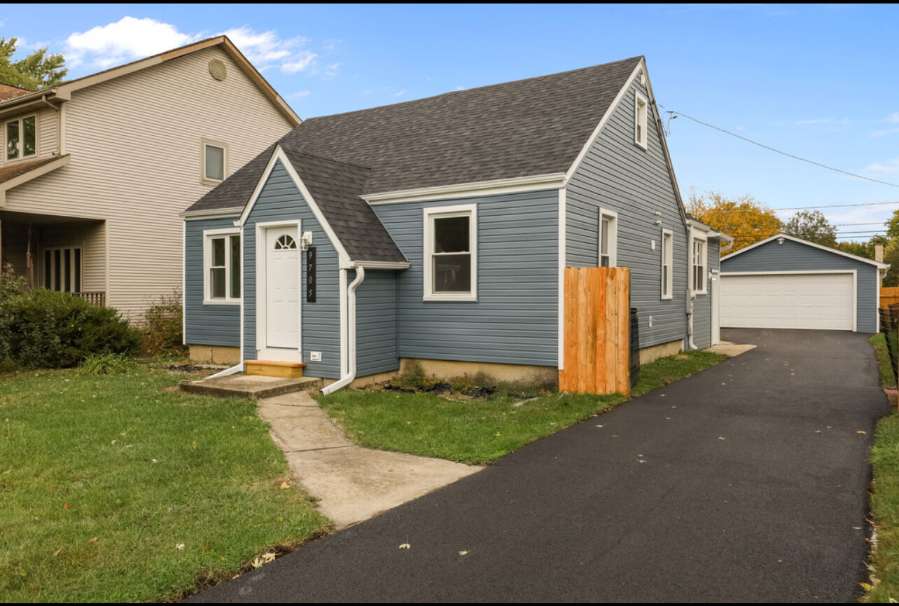 Property Photo: 9705 Oak Park Avenue IL 60453