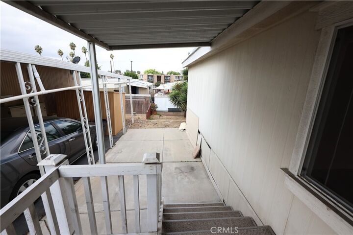 Property Photo:  5450 Paramount Blvd 12  CA 90805 