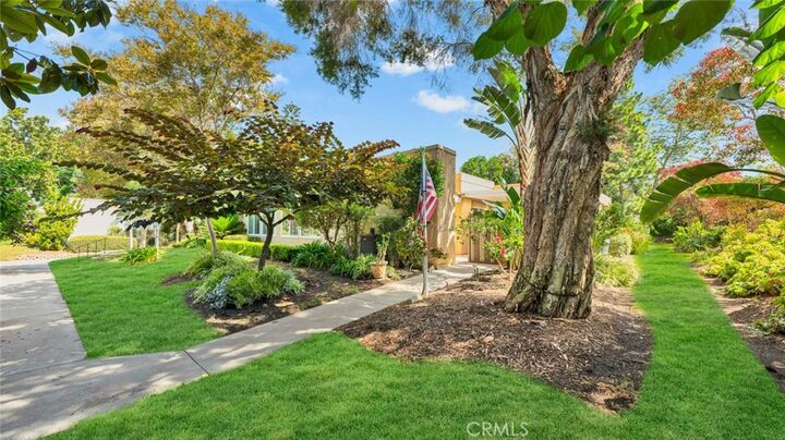 Property Photo:  3003 Via Buena  CA 92637 