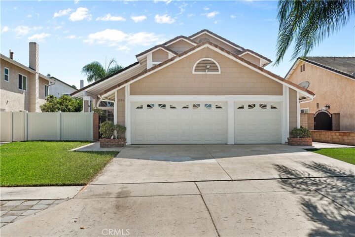 Property Photo: 1284 Mayfair Drive CA 92882