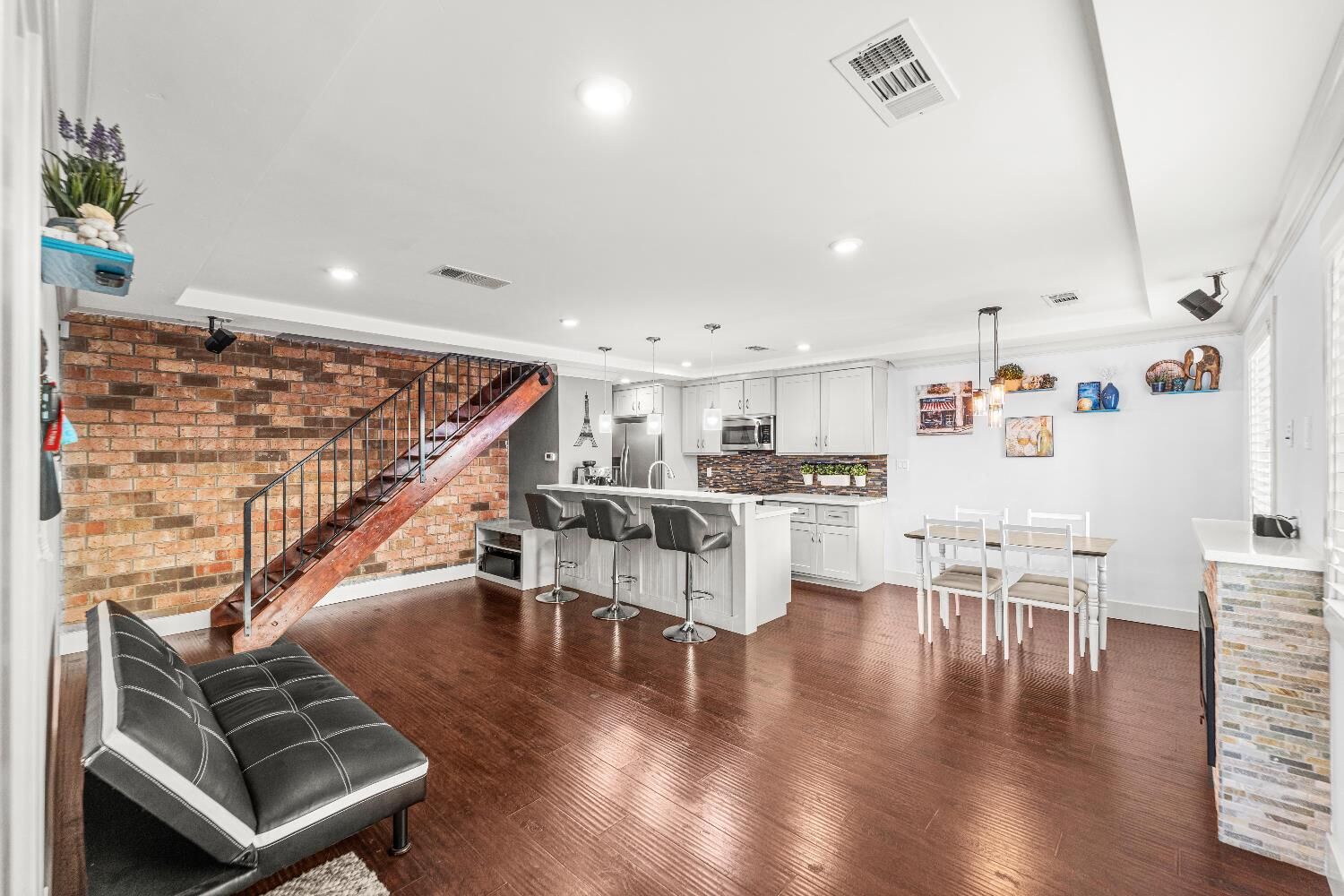 Property Photo:  10835 Coloma Road 3  CA 95670 