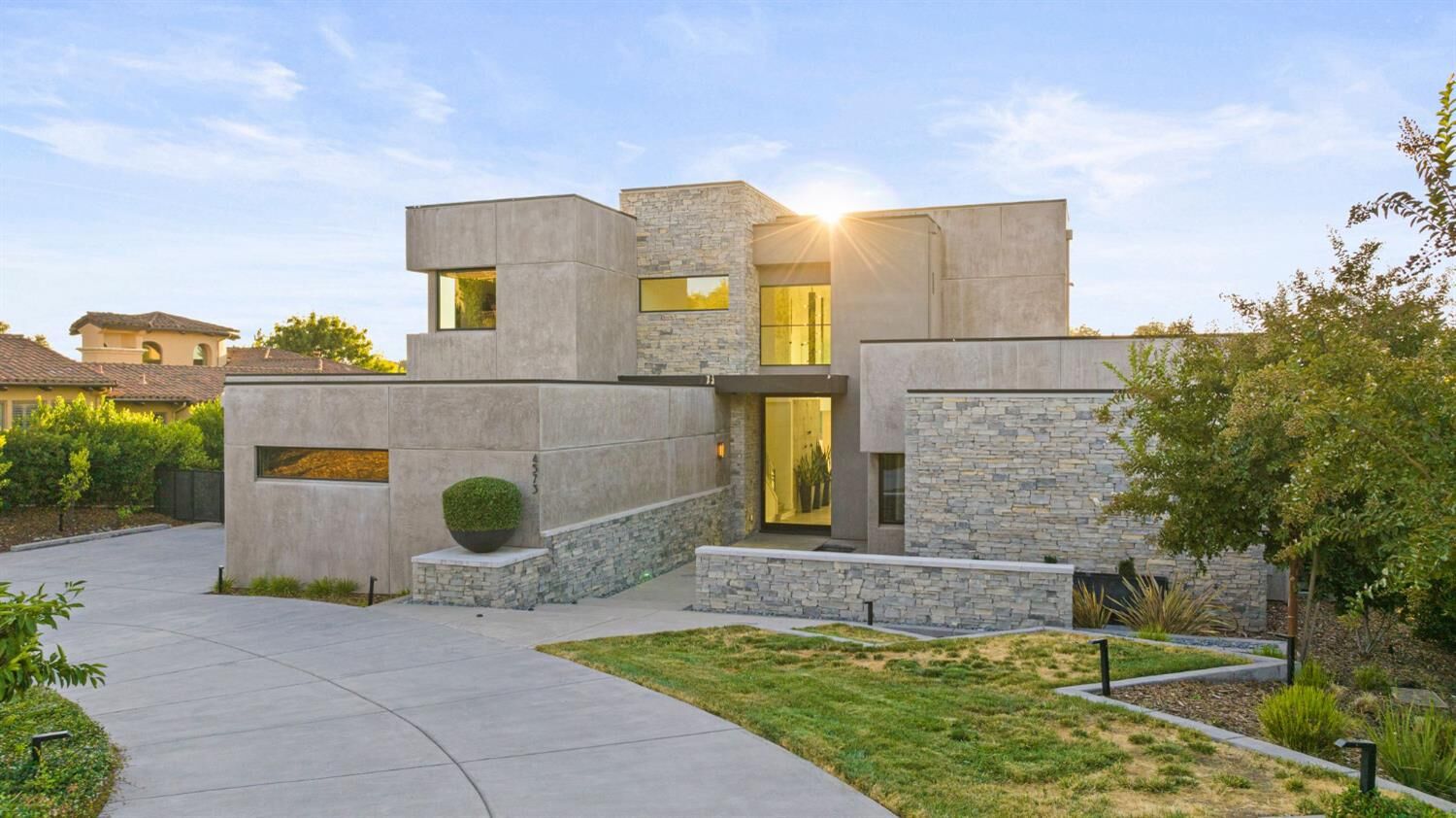 Property Photo:  4573 Greenview Drive  CA 95762 