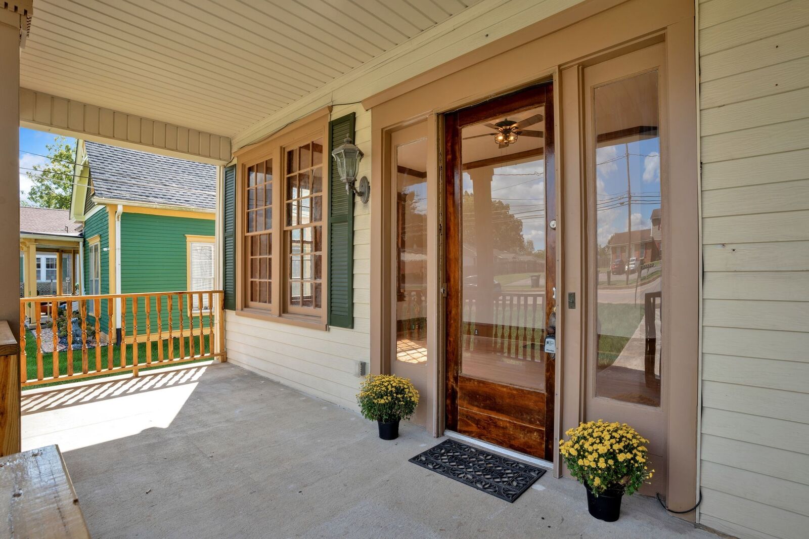 Property Photo: 115 N Main St TN 37172