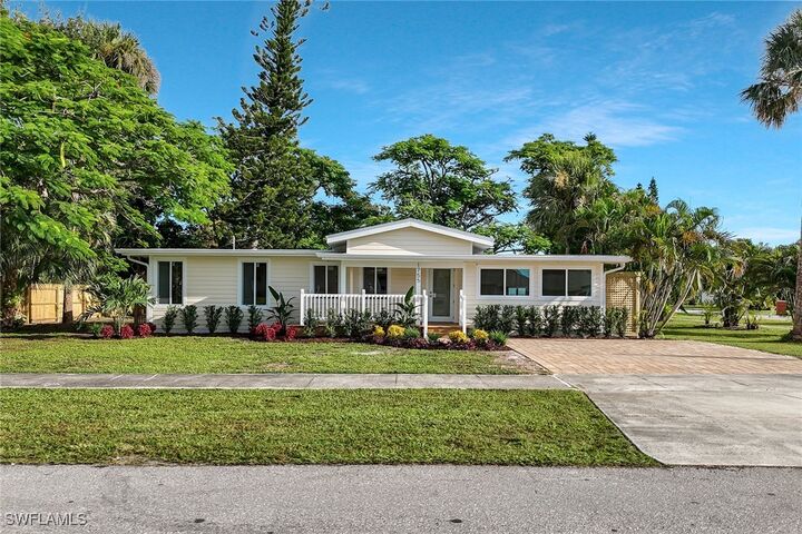 1755 Oakley Avenue  Fort Myers FL 33901 photo