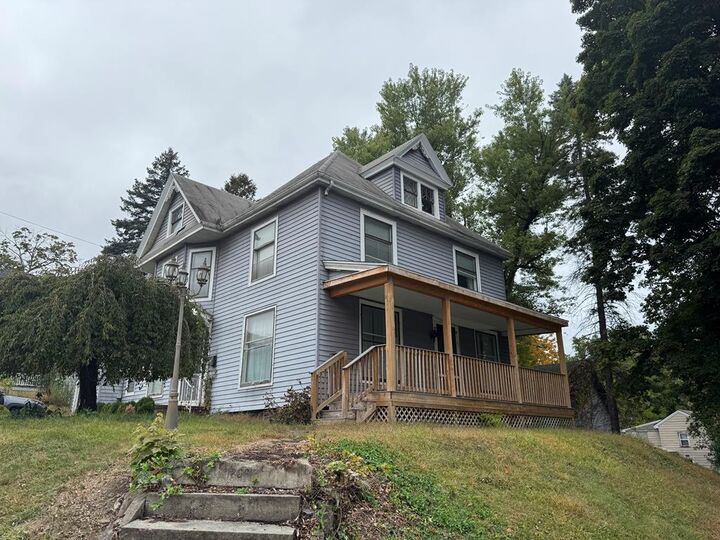 Property Photo: 400 Bridge St PA 18848