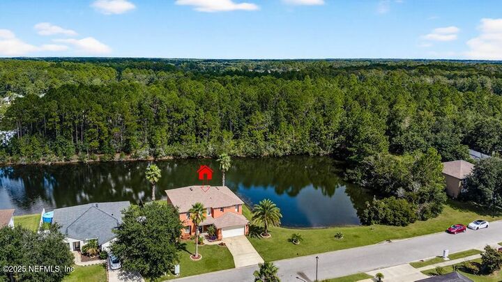Property Photo:  7439 Hawks Cliff Drive  FL 32222 