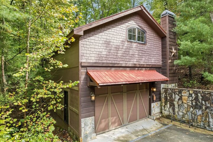 Property Photo:  641 Dover Highlands Trail  GA 30540 