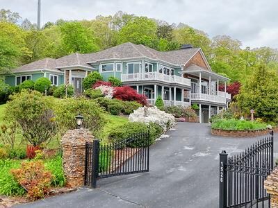 1526 Cedar View Lane  Hiawassee GA 30546 photo