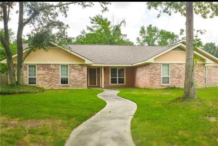 107 Norfolk Court  Slidell LA 70461 photo