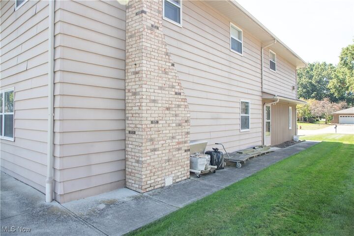 Property Photo: 595 Jefferson Drive OH 44143