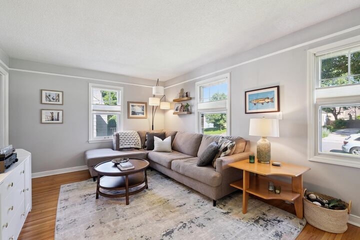 Property Photo:  4349 43rd Avenue N  MN 55422 