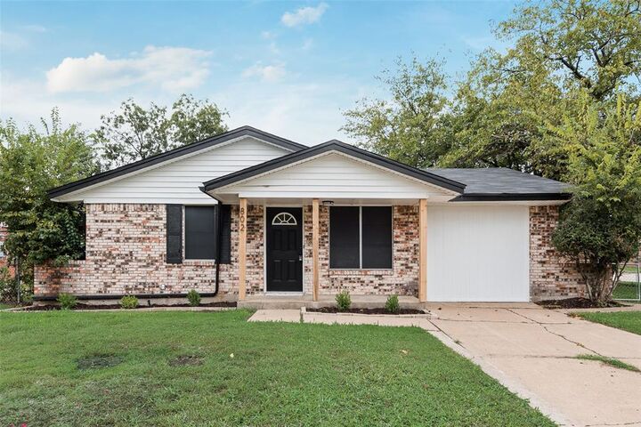 Photo de la propriété: 802 E Vista Drive TX 75041