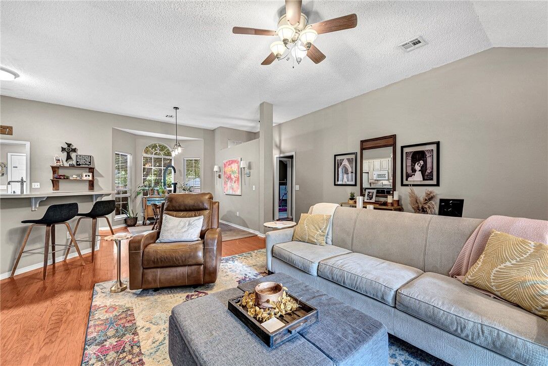 Property Photo: 3131 Silver Bell Trace AR 72762