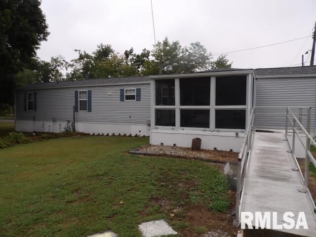 Property Photo:  1014 Beulah Street  IL 62930 