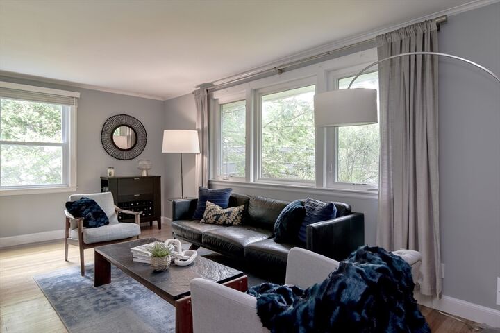 Property Photo:  76 Pleasant St South  MA 01760 