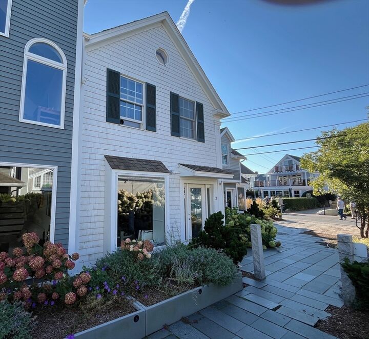 Property Photo:  167 Commercial Street 2  MA 02657 