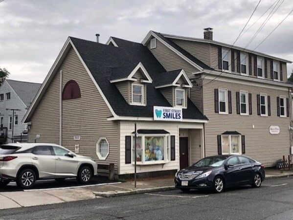 Property Photo:  93 Main St 3  MA 01845 