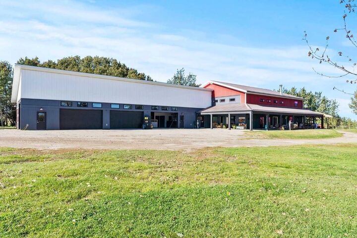 Property Photo:  244082 817 Highway N  AB T1P 0H8 