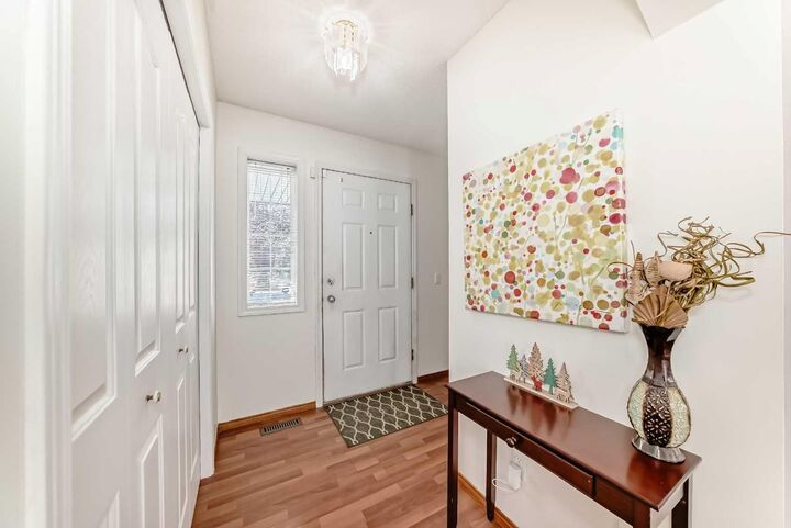Property Photo:  139 Bridlewood Circle SW  AB T2Y 3L1 