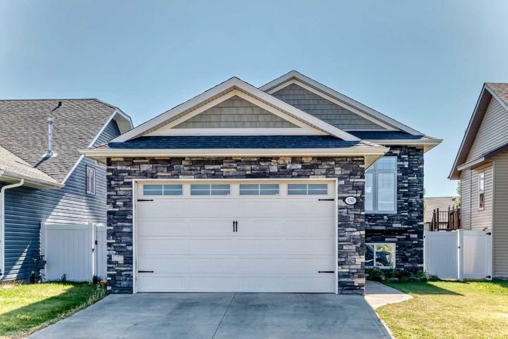 Property Photo:  150 Voisin Close  AB T4R 0N1 