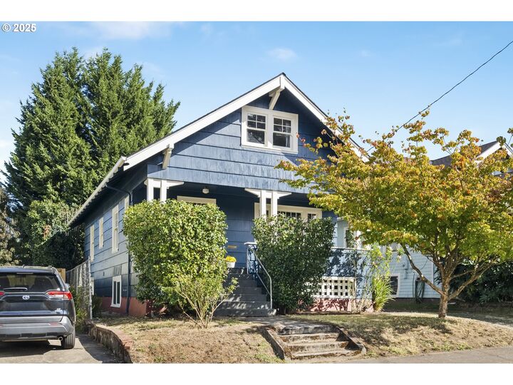 Property Photo:  6840 NE Garfield Ave  OR 97211 
