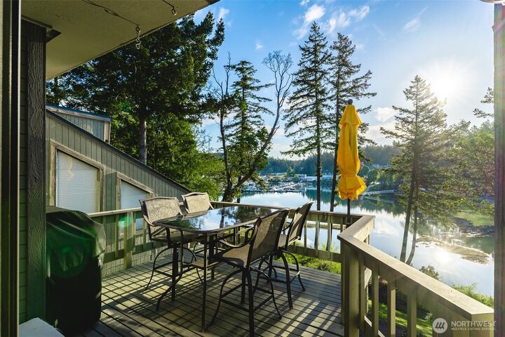 98  Armadale Road 209  Friday Harbor WA 98250 photo