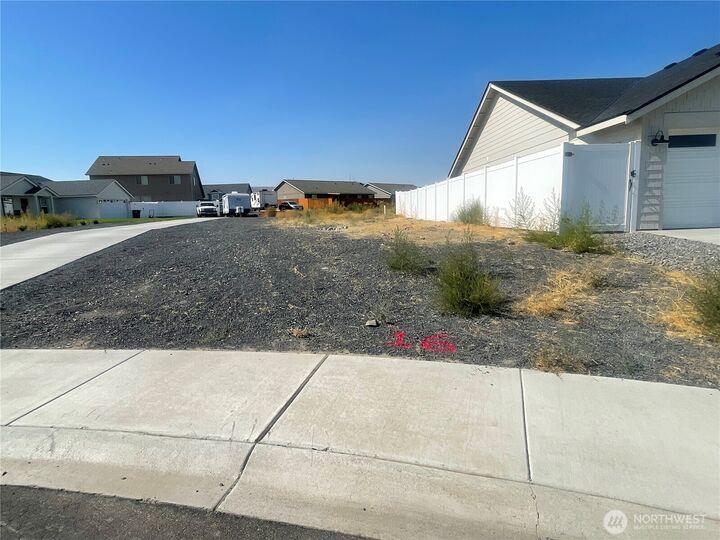 Property Photo: 251 Parkside WA 98823