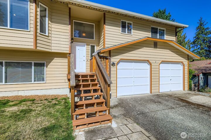 Property Photo: 11725 36th Avenue SE WA 98208