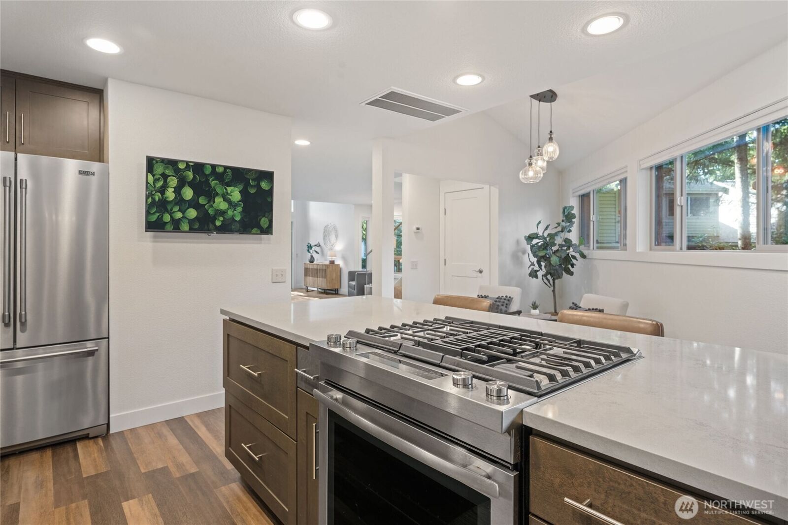 Property Photo:  2178 E Birch Street  WA 98229