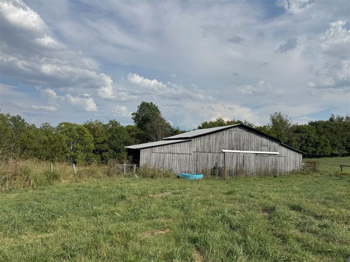 Property Photo:  825 Friendship Church Road  KY 42164 