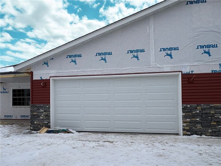 Property Photo:  1806 Dorret Road  WI 54703 