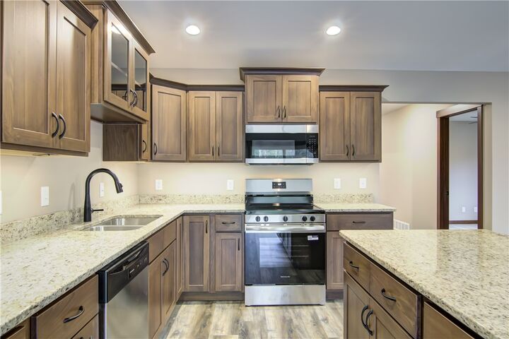 Property Photo:  1806 Dorret Road  WI 54703 